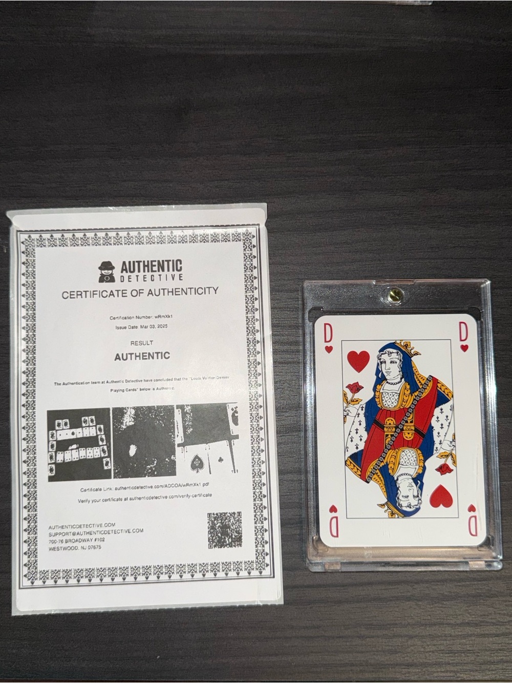 RARE LOUIS VUITTON CASINO NIGHT DAMIER CARD - QUEEN OF HEARTS